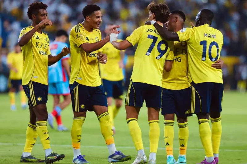 مدافع النصر يخضع لفحص طبي لتحديد حجم إصابته
